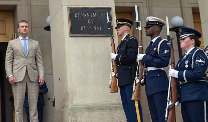 US Defense Department Reshuffle | पेंटागन में बड़ा फेरबदल! रक्षा सचिव Pete Hegseth ने आर्मी चीफ General Randy George से मांगा इस्तीफा