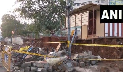 Bengaluru Wall Collapse Accident | बेंगलुरु में कुदरत का कहर! भारी बारिश और दीवार गिरने से 7 की मौत, PM मोदी और CM सिद्धरमैया ने जताया दुख