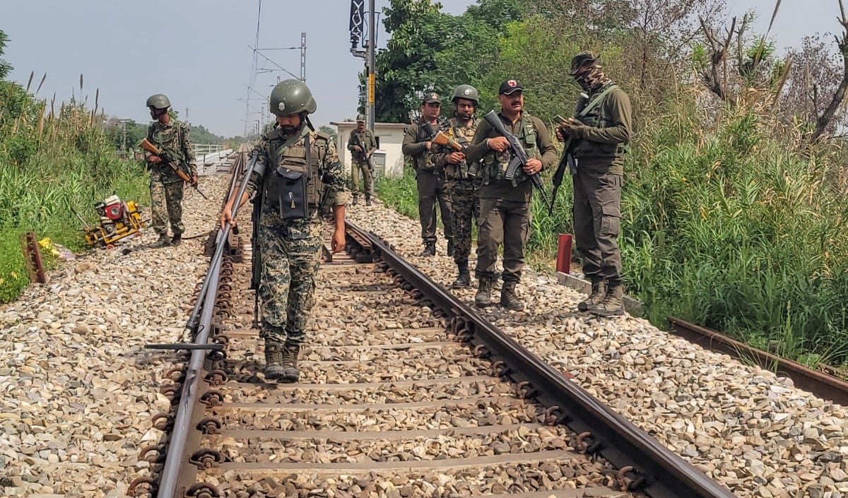 ग्रेनेड और RDX से पटा पड़ा था गांव... पंजाब में बड़ी आतंकी साजिश का पर्दाफाश, भारी मात्रा में गोला-बारूद बरामद