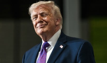 दुश्मन की सीमा में कैसे घुसी अमेरिकी सेना? Trump ने बताया Iran से Pilot Rescue का पूरा सच