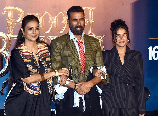 फिल्म भूत बंगला का ट्रेलर रिलीज़ फिल्म भूत बंगला का ट्रेलर रिलीज़