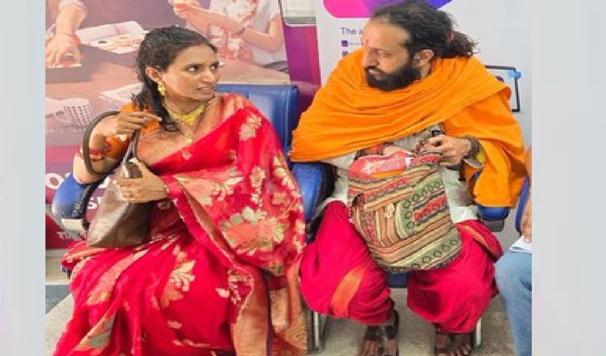 महाकुंभ वाले IIT वाले बाबा अभय सिंह ने कर ली शादी, जानें किस कॉलेज से की पढ़ाई, दोनों के पास हैं कौन-कौन सी डिग्रियां?