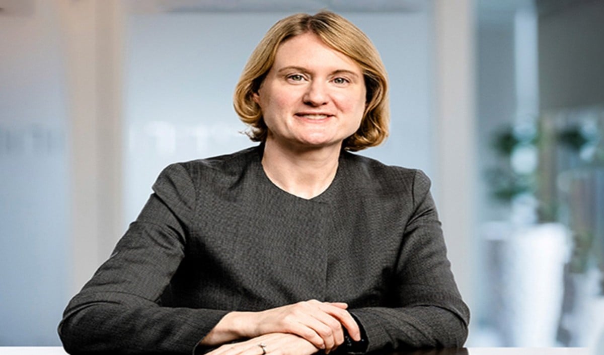 Hillary Maxon Hillary Maxon