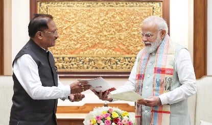 नक्सलवाद खत्म! PM Modi के Vision से बदलेगा बस्तर, CM Vishnu Deo Sai ने पेश किया Development का रोडमैप