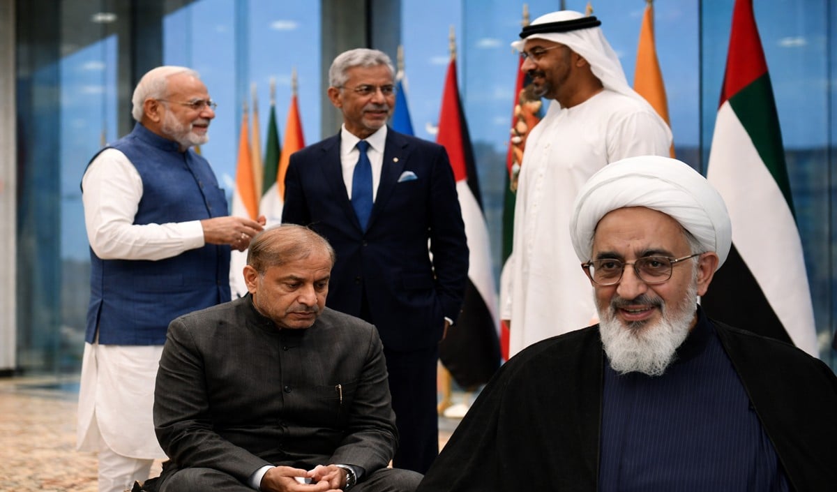 Iran बोला शुक्रिया भारत, पाकिस्तान पर भड़का UAE