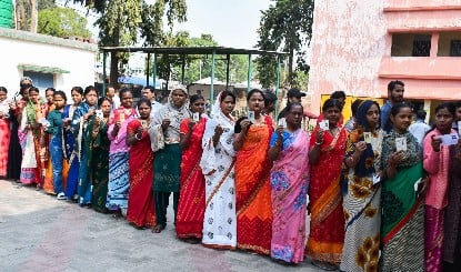 Kerala Assembly Elections: केरल की 140 विधानसभा सीट पर चुनाव के लिए मतदान जारी