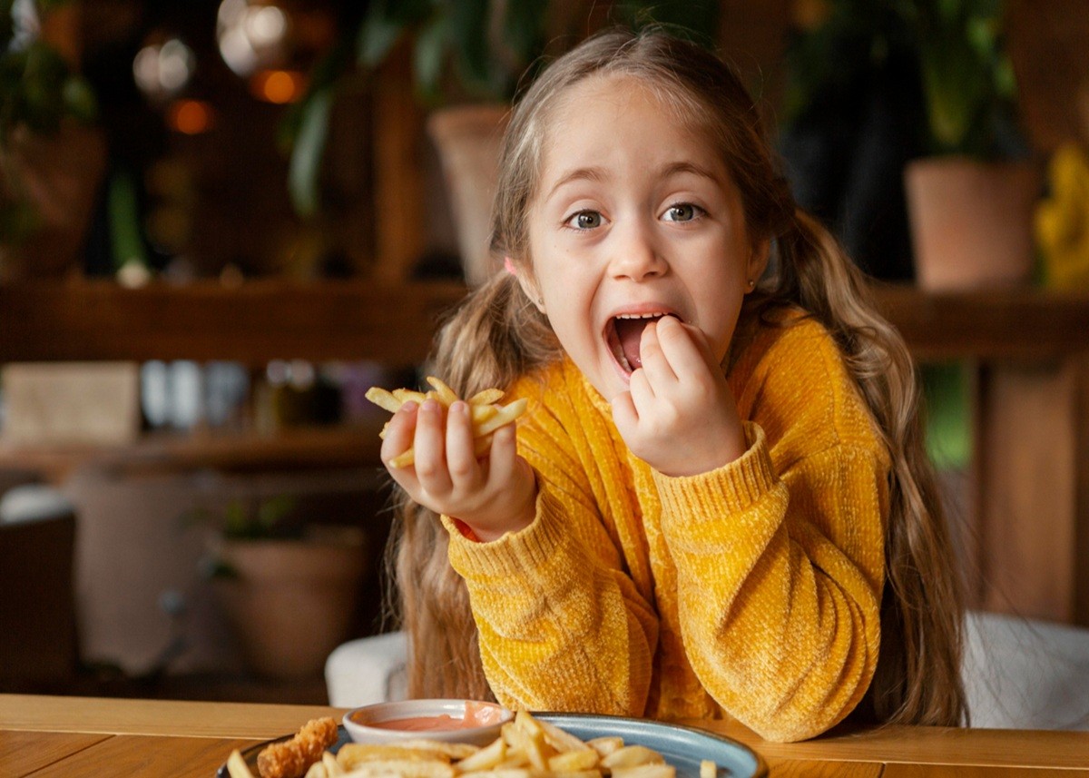 Health Tips: पेरेंट्स की ये Breakfast Mistake पड़ेगी भारी, बच्चों की Mental-Physical Growth पर होता है बुरा असर