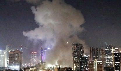 Hormuz में तनाव चरम पर, Iran ने दी Warning- हमारे जहाजों को छुआ तो होगा बड़ा हमला