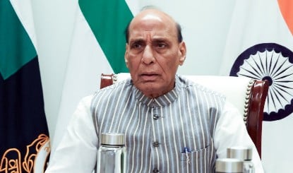 West Asia संकट पर Rajnath Singh की बैठक, सरकार का संदेश- Fuel Supply है, Panic की जरूरत नहीं