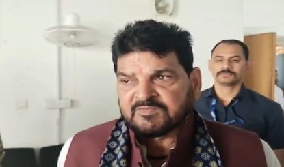 Vinesh Phogat पर Brij Bhushan का बड़ा हमला, बोले- Wrestling में उनकी फैलाई गड़बड़ी ठीक कर रहा