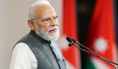 मिसाल पेश करते PM Modi: अपने काफिले का आकार 50% घटाया, ई-वाहन पर जोर, आर्थिक संकट से निपटने के लिए बनाया 