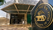 RBI का बंपर Dividend बनेगा सरकार का बड़ा हथियार, West Asia संकट से निपटने में मिलेगी ताकत RBI का बंपर Dividend बनेगा सरकार का बड़ा हथियार, West Asia संकट से निपटने में मिलेगी ताकत