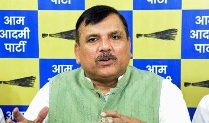 तीन साल की बच्ची से बलात्कार का मामला: न्याय की मांग को लेकर LG से मिलेंगे सांसद संजय सिंह