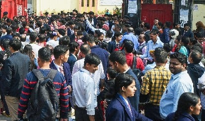 CBSE की Three Language Policy पर फिर छिड़ी बहस, DMK बोली- ये जबरन थोपने की कोशिश