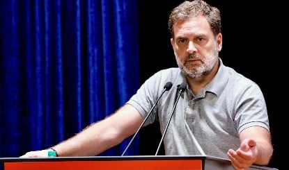 NEET Paper Leak पर BJP-Congress में घमासान, Rahul Gandhi के आरोपों पर भाजपा का जोरदार पलटवार