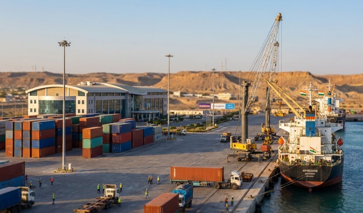 Chabahar Port India Strategy | 'प्लान-बी' तैयार! अमेरिकी पाबंदियों के बीच भारत ने बदला चाबहार का गेम, अब इस नए पैंतरे से हैरान होगी दुनिया