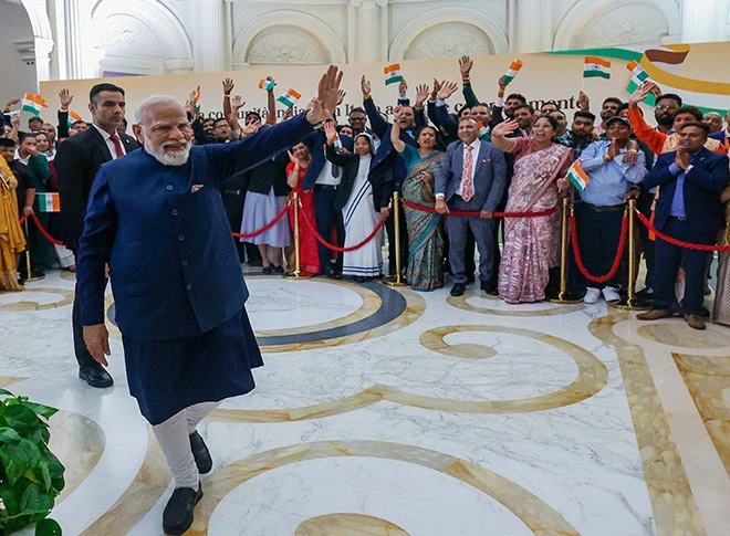 प्रधानमंत्री मोदी की इटली यात्रा