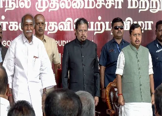 Puducherry Assembly में CM Rangasamy समेत 30 MLAs ने ली शपथ, NDA सरकार का कामकाज शुरू
