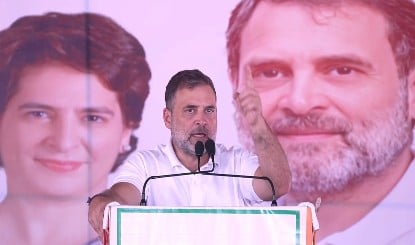 Raebareli से Rahul Gandhi की बड़ी भविष्यवाणी- एक महीने में TV पर आकर हाथ जोड़ेंगे PM Modi