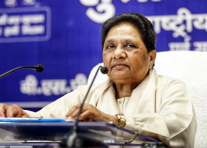 UP Power Crisis: बिजली कटौती पर Mayawati का Yogi सरकार पर सीधा हमला, बोलीं- जनता त्रस्त है