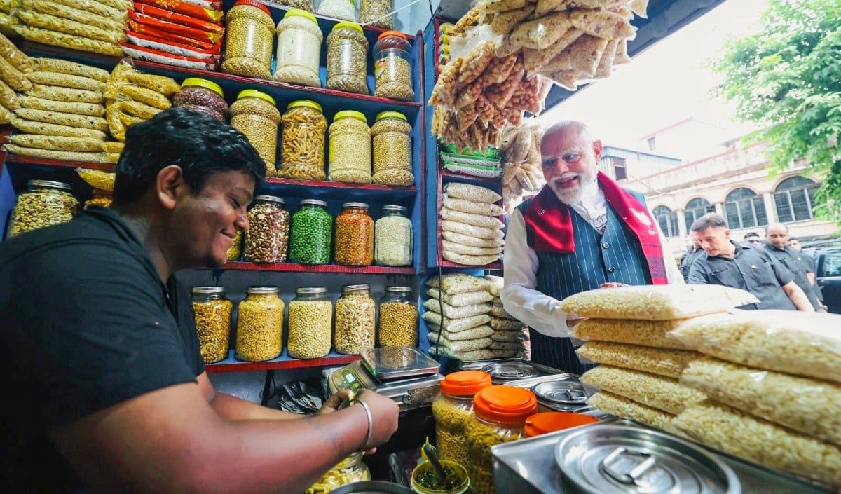 Jhalmuri to PM Modi Jhalmuri to PM Modi