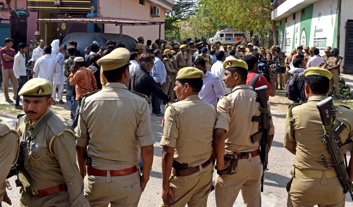 मेडल जीतने वाले हाथों में बांध दी बेड़ियाँ, 3 दिन तक भूखा रखा, फिर पीट-पीटकर मार डाला- होनहार वॉलीबॉल खिलाड़ी का दर्दनाक अंत