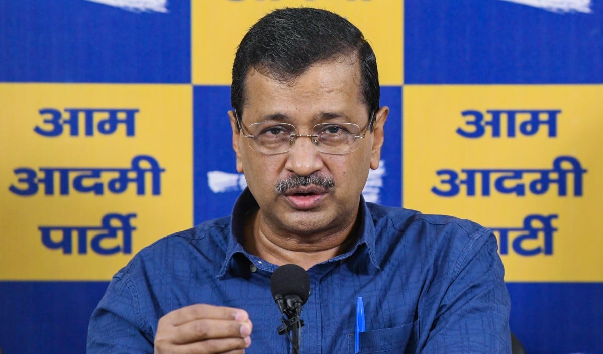 NEET Exam पर Arvind Kejriwal की हाथ जोड़कर अपील, सभी CM छात्रों के लिए बसें Free करें