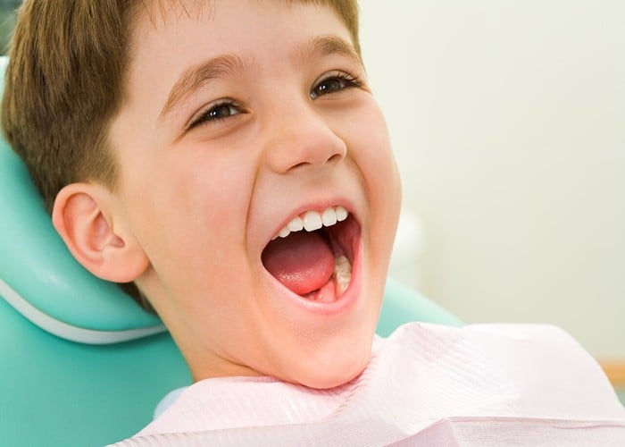 Oral Health का रामबाण इलाज है सरसों तेल-नमक, जानें Teeth Whitening का ये देसी नुस्खा