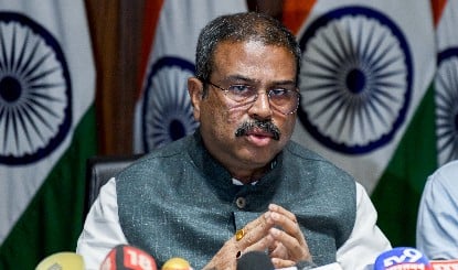 NEET-UG Re-Exam: Paper Leak के बाद Pradhan का CMs को पत्र, निष्पक्षता सुनिश्चित करने की अपील