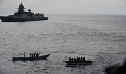 Indian Navy के सामने समुद्री लुटेरों का सरेंडर, INS कोलकाता ने MV माशाअल्लाह 1 को बचाया