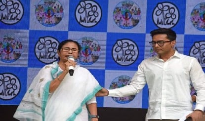 Bengal में TMC की बड़ी फजीहत, Lakshmi Bhandar घोटाले में फंसे नेता ने अपनी ही Party को घेरा