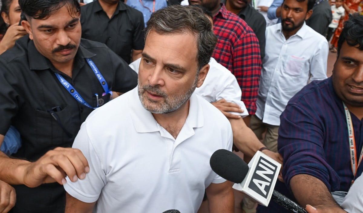 PM Modi को चुनौती: Rahul Gandhi बोले, छात्रों की परवाह है तो Dharmendra Pradhan को बर्खास्त करें