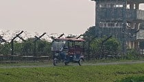 देश की सुरक्षा सबसे पहले... West Bengal में Border Fencing के लिए ग्रामीणों ने BSF को सौंपी अपनी जमीन