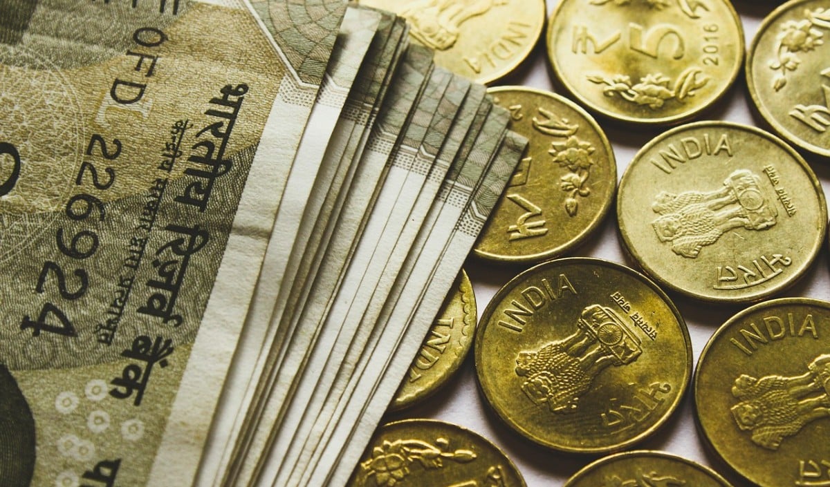 Rupee Rupee