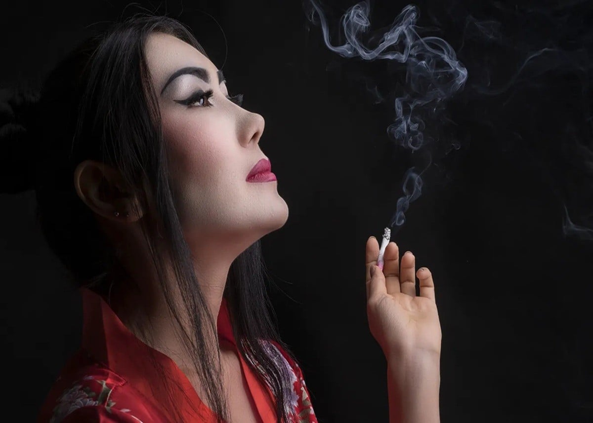 Health Tips: सिर्फ फेफड़े नहीं, आपका Heart भी खतरे में! Smoking से बढ़ता है जानलेवा Cholesterol Risk