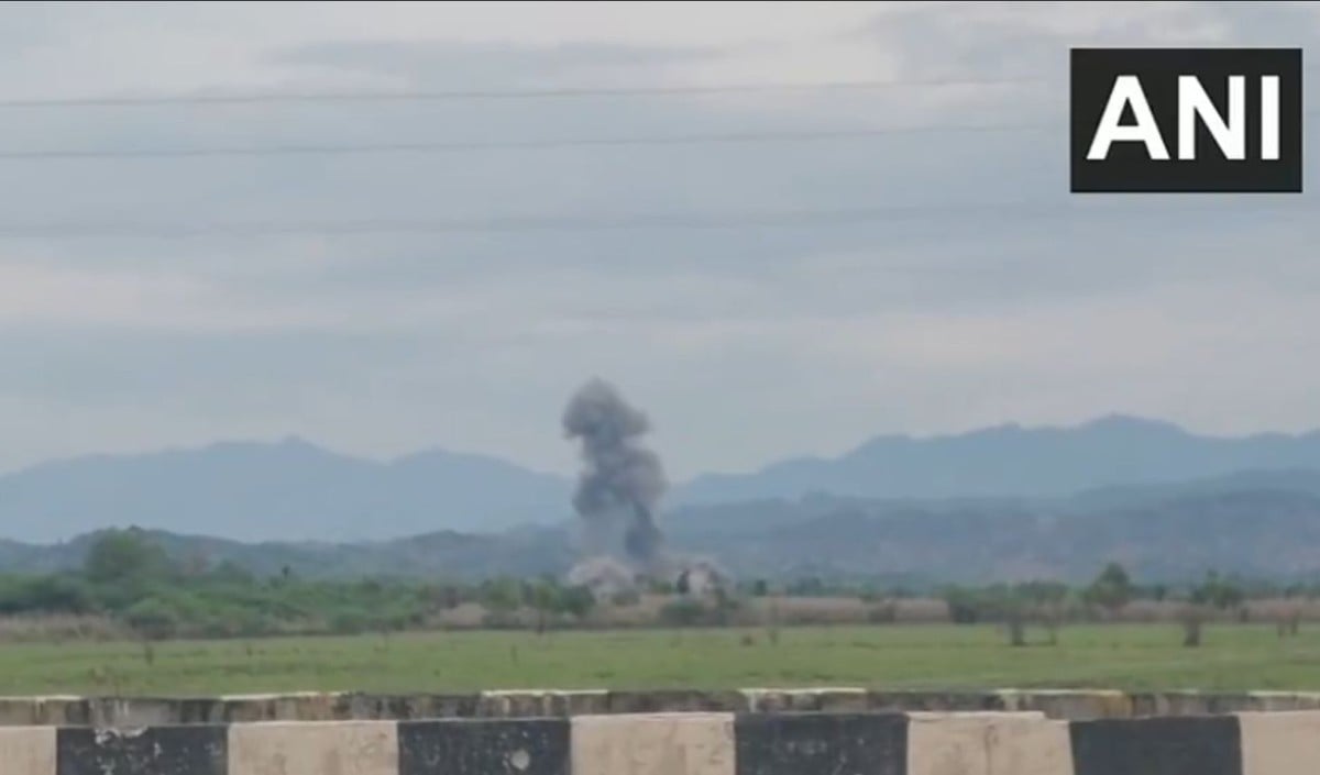 DRDO High Caliber Bomb Test DRDO High Caliber Bomb Test