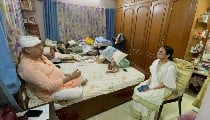 Hooghly में सांसद Kalyan Banerjee पर हमले से भड़कीं Mamata, बोलीं- BJP सोच-समझकर कर रही Attack