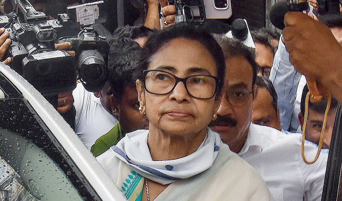 West Bengal Election Result 2026 | 'पूरी रात जागे, स्ट्रॉन्ग रूम की रखवाली की'- नतीजों से पहले ममता बनर्जी का बड़ा संदेश