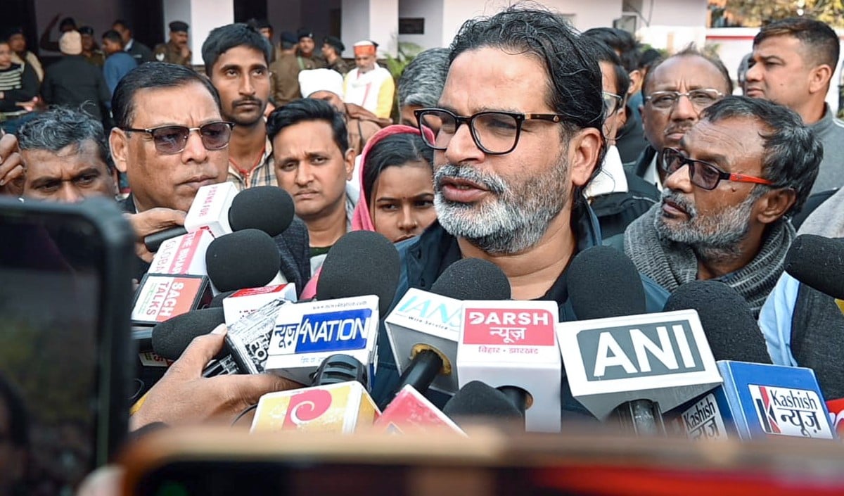 Exit Poll फेल, Prashant Kishor की भविष्यवाणी हिट! Tamil Nadu में एक्टर Vijay की पार्टी का जबरदस्त प्रदर्शन