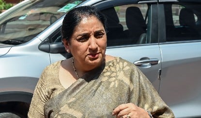 Baramati की जीत पति Ajit Pawar को समर्पित, भावुक Sunetra Pawar बोलीं- जश्न नहीं, संयम बरतें