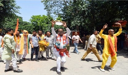 देश का Political Map बदला, West Bengal जीत के साथ 21 राज्यों में NDA का परचम लहराया।