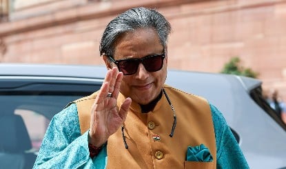 Modi और Shah की चुनावी रणनीति गजब की होती है, इनसे बहुत कुछ सीखने की जरूरत हैः Shashi Tharoor