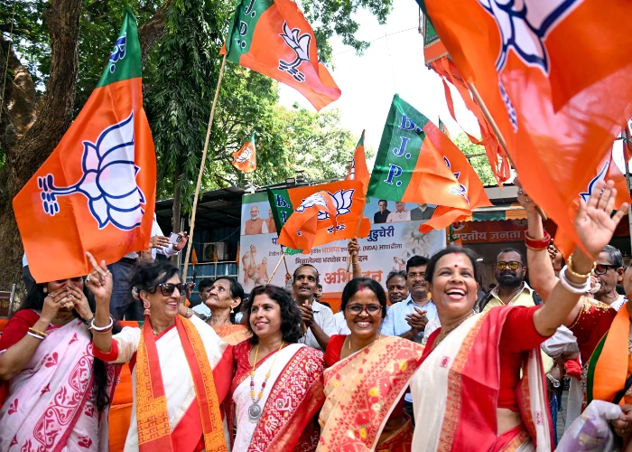 Bengal-Assam Election: SC-ST सीटों पर BJP का 