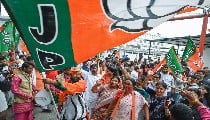 पश्चिम बंगाल में अब बदला नहीं बदलाव की राजनीति