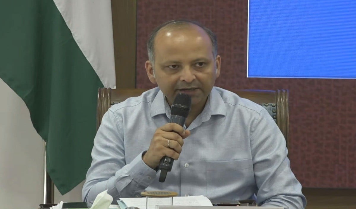 West Asia संकट के बीच बड़ी राहत, खाड़ी में भारतीय नाविक सुरक्षित, 48 घंटे में कोई घटना नहीं