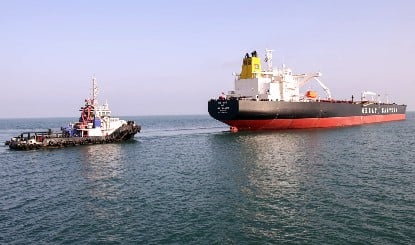 Hormuz Strait पर तनाव खत्म? सूत्रों का दावा- America-Iran में नौसैनिक नाकाबंदी हटाने पर बनी ऐतिहासिक सहमति