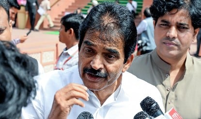 Kerala CM की रेस में KC Venugopal सबसे आगे, 63 में से 47 MLAs का मिला समर्थन
