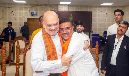West Bengal में BJP का राज, Suvendu Adhikari पहनेंगे मुख्यमंत्री का ताज, बस औपचारिक ऐलान बाकी