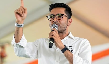 West Bengal में TMC की हार पर Abhishek Banerjee का बड़ा आरोप, कहा- Voter List से 30 लाख नाम हटाए गए