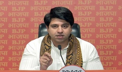 Rahul Gandhi के धांधली आरोप पर BJP का पलटवार, Shehzad Poonawalla बोले- एक भी सबूत है तो दिखाएं